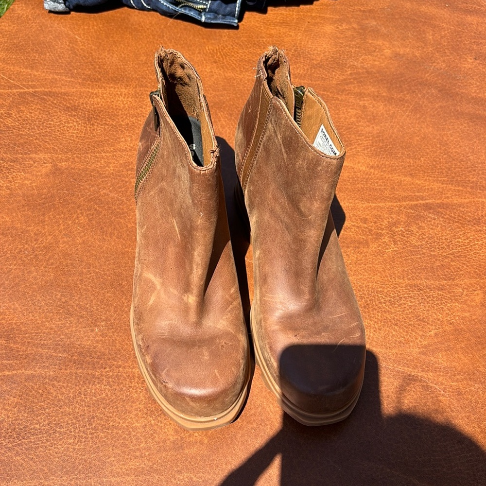 Sorel Wedge Leather Boots